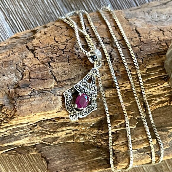 Vtg. Solid 925 Marcasite Pendant w Natural Ruby on a Solid Sterling Box Chain - Picture 3 of 16